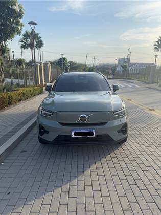 VOLVO XC40 P6 RECHARGE ELECTRIC PLUS VOLVO XC40 P6 RECHARGE ELECTRIC PLUS